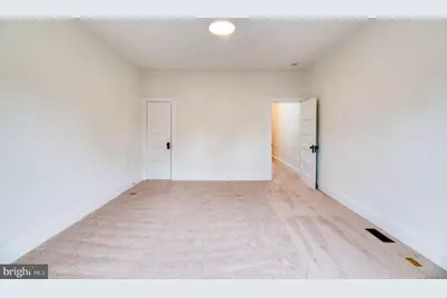 517 E 38th Street, Baltimore, MD 21218 - Photo 22