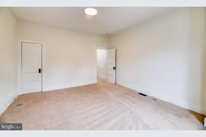 517 E 38th Street, Baltimore, MD 21218 - Photo 12