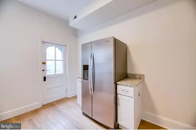 517 E 38th Street, Baltimore, MD 21218 - Photo 4