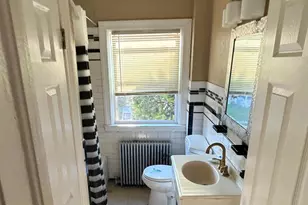 4 N Bernice Ave, Baltimore, MD 21229 - Photo 16
