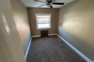 4 N Bernice Ave, Baltimore, MD 21229 - Photo 12