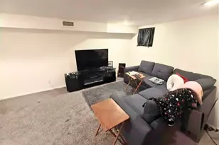 3803 Colborne Rd, Baltimore, MD 21229 - Photo 6