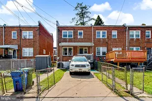 315 Mt Holly St, Baltimore, MD 21229 - Photo 40