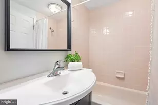32 W Montgomery St, Baltimore, MD 21230 - Photo 10
