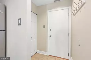 32 W Montgomery St, Baltimore, MD 21230 - Photo 8