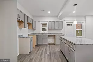 3708 Oakmont Ave, Baltimore, MD 21215 - Photo 12
