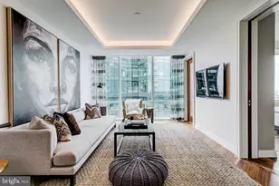 300 International Drive, Baltimore, MD 21202 - Photo 2