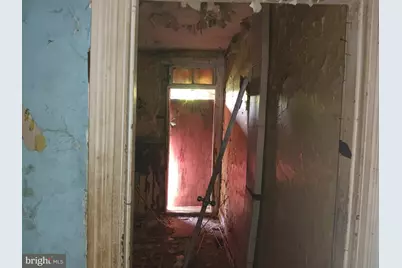 1724 N Mount Street, Baltimore, MD 21217 - Photo 2