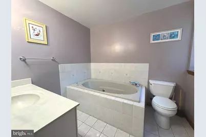 2008 E Lombard Street, Baltimore, MD 21231 - Photo 22