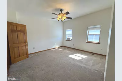 2008 E Lombard Street, Baltimore, MD 21231 - Photo 26