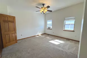 2008 E Lombard St, Baltimore, MD 21231 - Photo 26