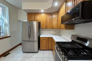 2008 E Lombard St, Baltimore, MD 21231 - Photo 12