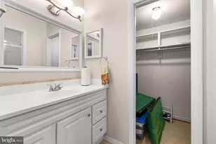11 Hamill Rd, Baltimore, MD 21210 - Photo 20