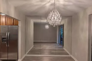 109 Cross Keys Rd, Baltimore, MD 21210 - Photo 10