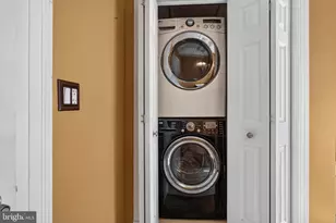 511 Thornfield Rd, Baltimore, MD 21229 - Photo 14