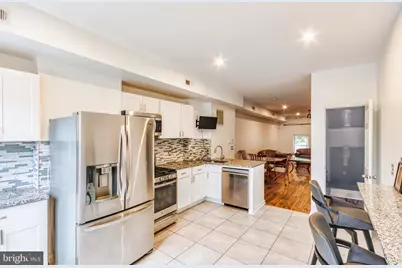 819 N Montford Avenue, Baltimore, MD 21205 - Photo 10
