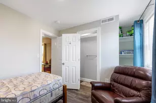 701 Roundview Rd, Baltimore, MD 21225 - Photo 12
