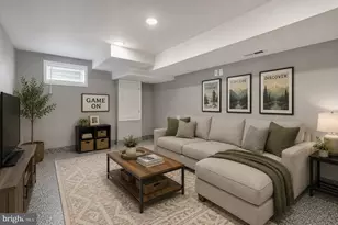 703 N Port St, Baltimore, MD 21205 - Photo 24