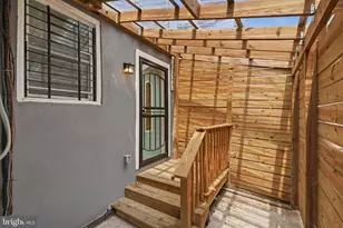 703 N Port St, Baltimore, MD 21205 - Photo 30