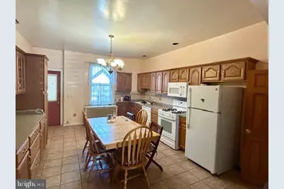 22 S Highland Avenue, Baltimore, MD 21224 - Photo 4