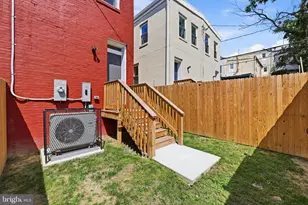 109 S Fulton Ave, Baltimore, MD 21223 - Photo 26