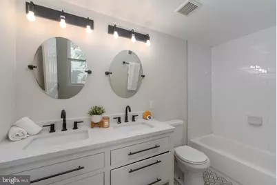 139 N Port Street, Baltimore, MD 21224 - Photo 12