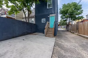 139 N Port St, Baltimore, MD 21224 - Photo 26
