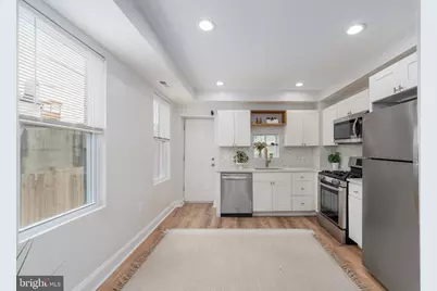 139 N Port Street, Baltimore, MD 21224 - Photo 6