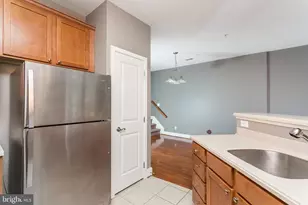 905 S Caroline St, Baltimore, MD 21231 - Photo 14