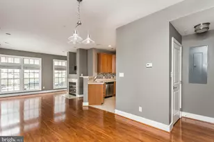 905 S Caroline St, Baltimore, MD 21231 - Photo 8