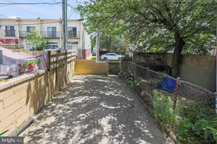 511 N Castle St, Baltimore, MD 21205 - Photo 28