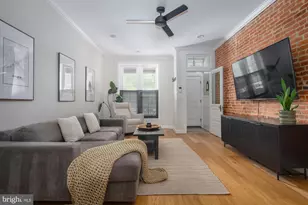 631 S Conkling St, Baltimore, MD 21224 - Photo 2