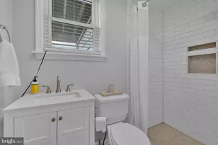 713 S Luzerne Ave, Baltimore, MD 21224 - Photo 16