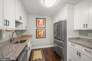 111 Hamlet Hill Rd, Baltimore, MD 21210 - Photo 10