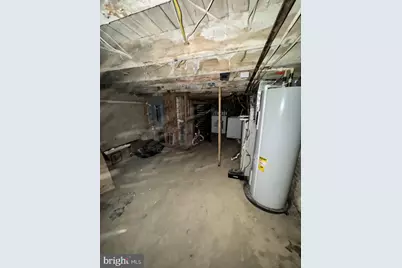 907 Bennett, Baltimore, MD 21223 - Photo 16