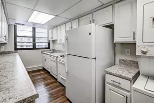 105 39th Street W, Baltimore, MD 21210 - Photo 14