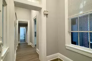 817 Park Ave, Baltimore, MD 21201 - Photo 12