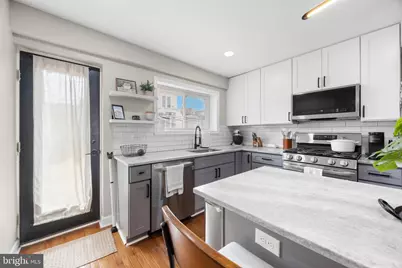 636 S Kenwood Avenue, Baltimore, MD 21224 - Photo 12