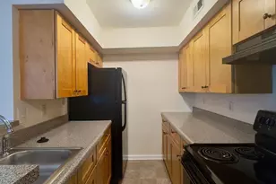 5001 Midwood Ave, Baltimore, MD 21212 - Photo 4