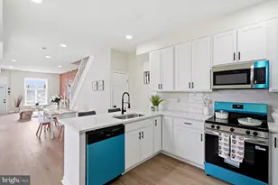 3310 E Lombard St, Baltimore, MD 21224 - Photo 10