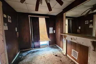 1611 N Chapel St, Baltimore, MD 21213 - Photo 6
