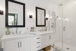 112A Locke St, Baltimore, MD 21230 - Photo 6