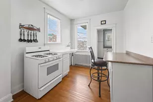 627 Mt Holly St, Baltimore, MD 21229 - Photo 2
