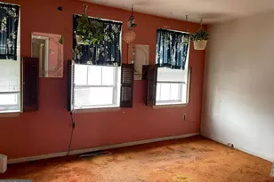 1009 Somerset St, Baltimore, MD 21202 - Photo 10