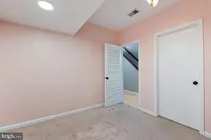 1025 Covington St, Baltimore, MD 21230 - Photo 32