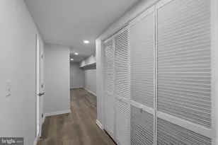 2912 Auchentoroly Terrace, Baltimore, MD 21217 - Photo 14