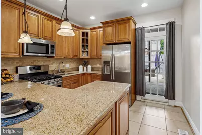 2106 Fleet Street, Baltimore, MD 21231 - Photo 16