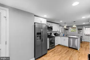 601 S Rose St, Baltimore, MD 21224 - Photo 8
