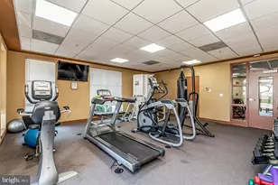 23 Pierside Dr, Baltimore, MD 21230 - Photo 32