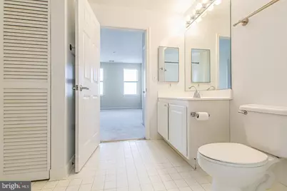 23 Pierside Drive #229, Baltimore, MD 21230 - Photo 16